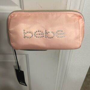 Bebe pouch